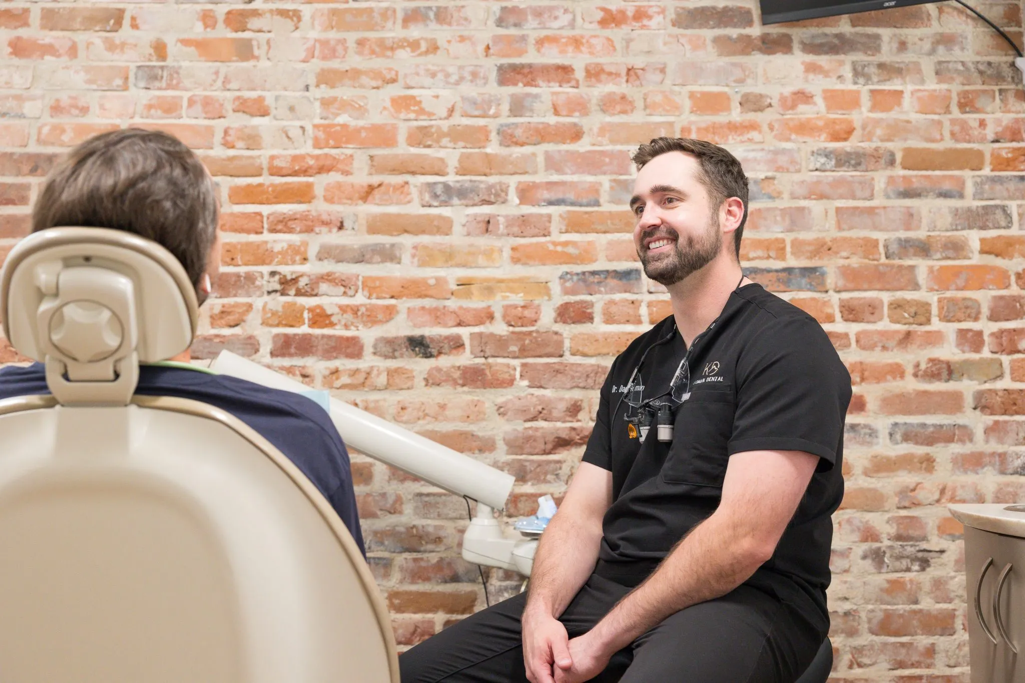 Gentle tooth extraction planning with 3D imaging at Koman Dental in Denver